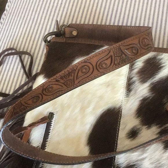 Cowhide bag - Picture 8 of 12